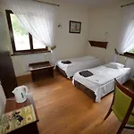 Palac W Porazynie Mini-hôtel