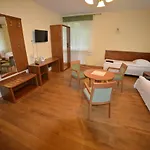 Palac W Porazynie Mini-hôtel