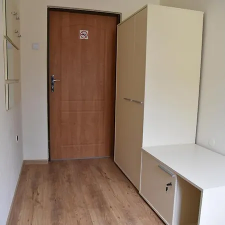 Herberg Palac W Porazynie Opalenica