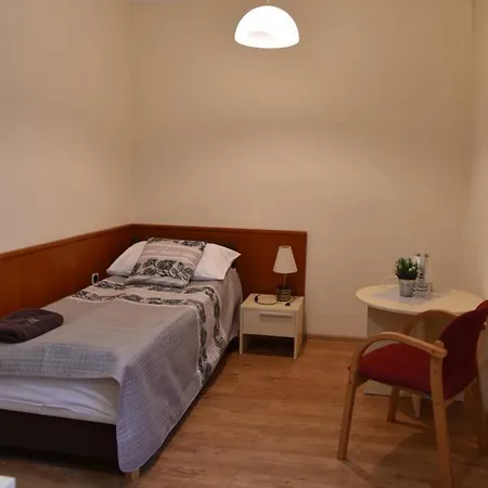 Herberg Palac W Porazynie *