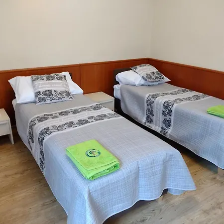 Palac W Porazynie * Opalenica