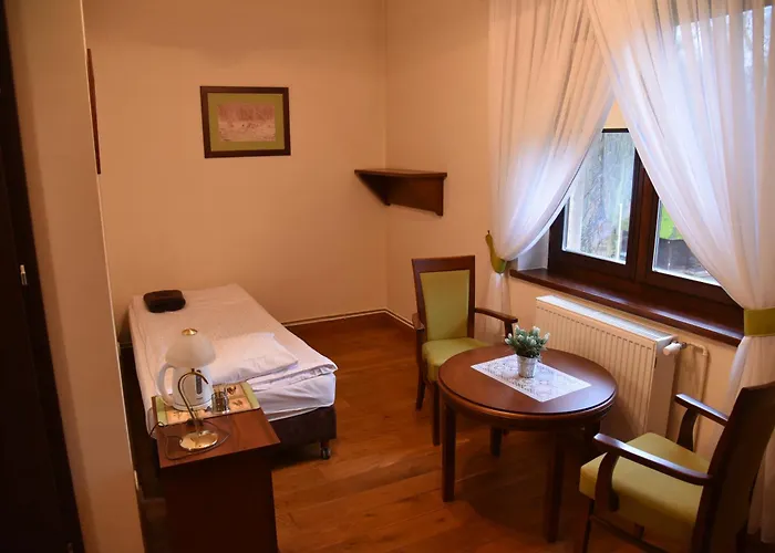 Palac W Porazynie Fogadó Opalenica