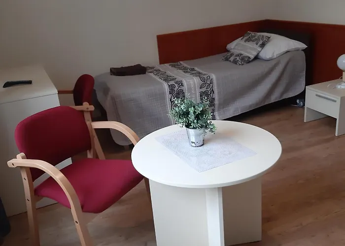 Palac W Porazynie * Опаленица