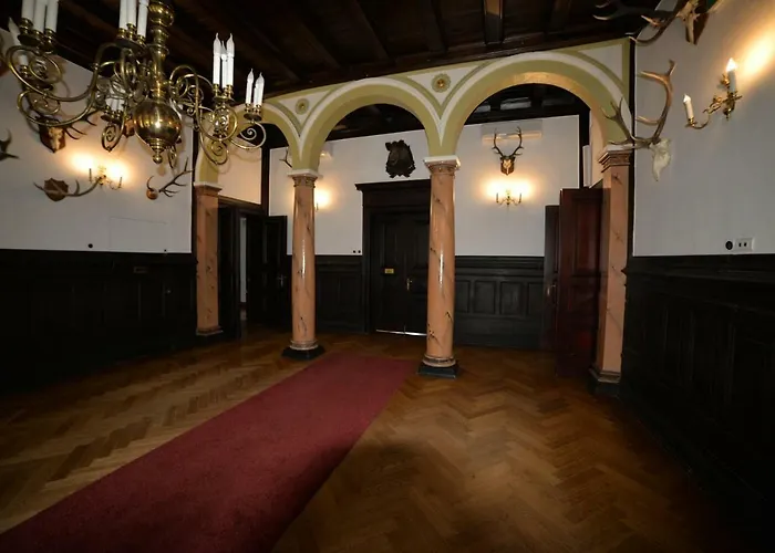 Fogadó Palac W Porazynie Opalenica