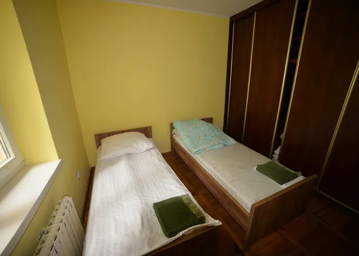 Palac W Porazynie Fogadó