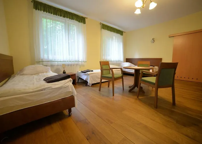 Мини-отель Palac W Porazynie Опаленица